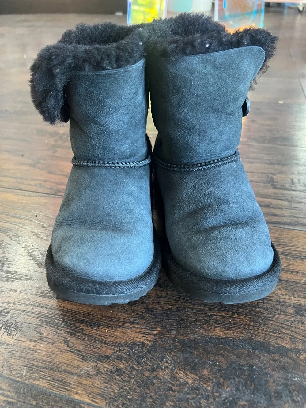 UGG girls Bailey Button ll shirt boot black size 12